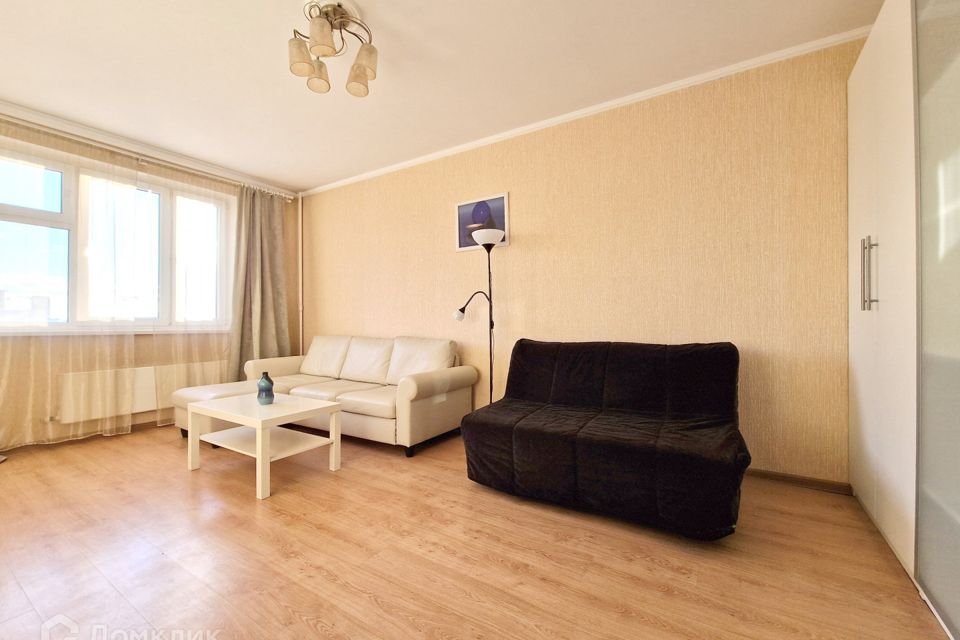 Сдаётся 1-комнатная квартира, 38 м²