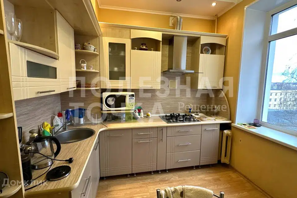 Продаётся 2-комнатная квартира, 60.5 м²