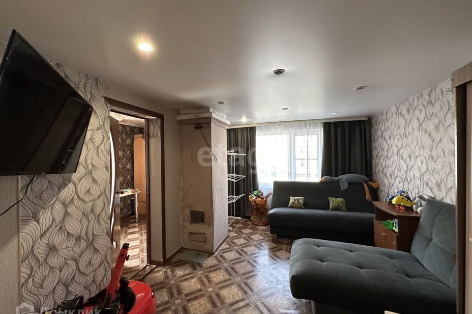 Продаётся 3-комнатная квартира, 50.1 м²