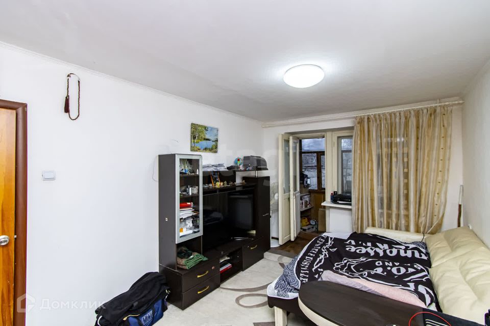 Продаётся 3-комнатная квартира, 63.2 м²