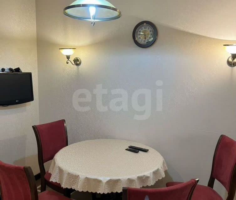 Продаётся 2-комнатная квартира, 63.9 м²