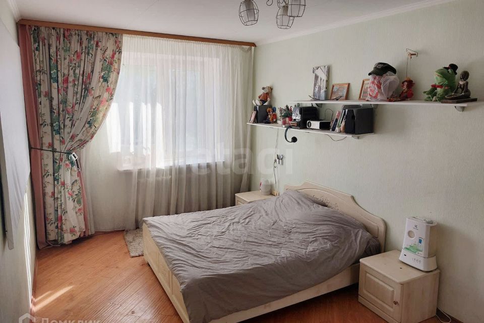 Продаётся 3-комнатная квартира, 120.8 м²