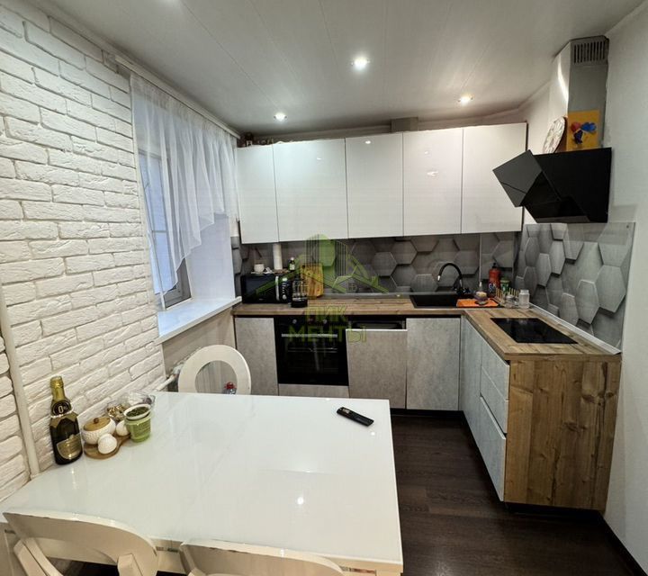 Продаётся 3-комнатная квартира, 53.7 м²