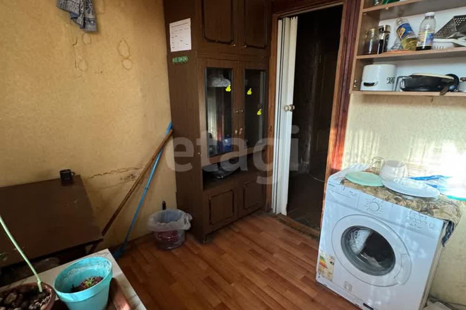 Продаётся комната в 3-комн. квартире, 18.8 м²