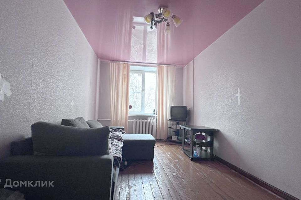 Продаётся комната в 1-комн. квартире, 14.7 м²