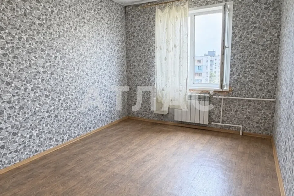 Продаётся 3-комнатная квартира, 56.3 м²