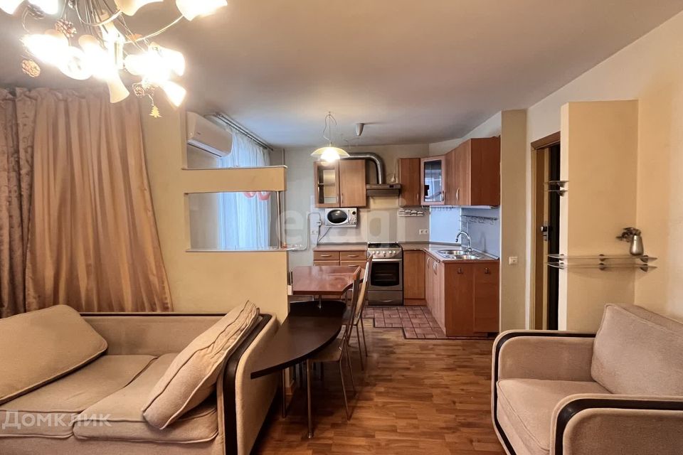 Продаётся 3-комнатная квартира, 65 м²