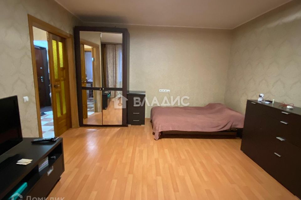 Продаётся 1-комнатная квартира, 41.2 м²