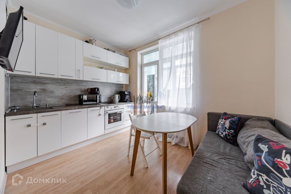 Продаётся 1-комнатная квартира, 41 м²