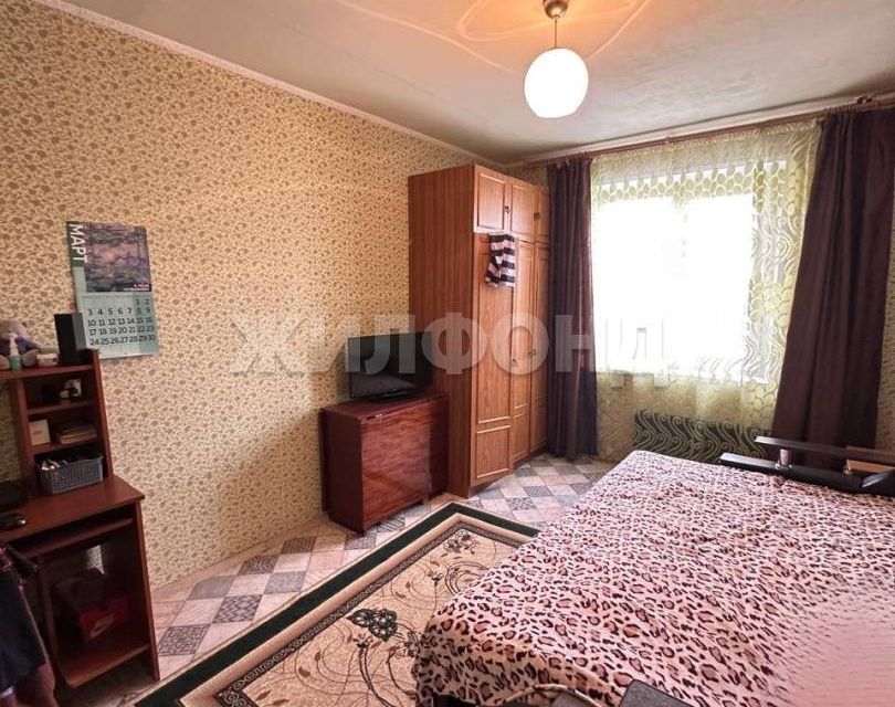Продаётся 3-комнатная квартира, 67.3 м²