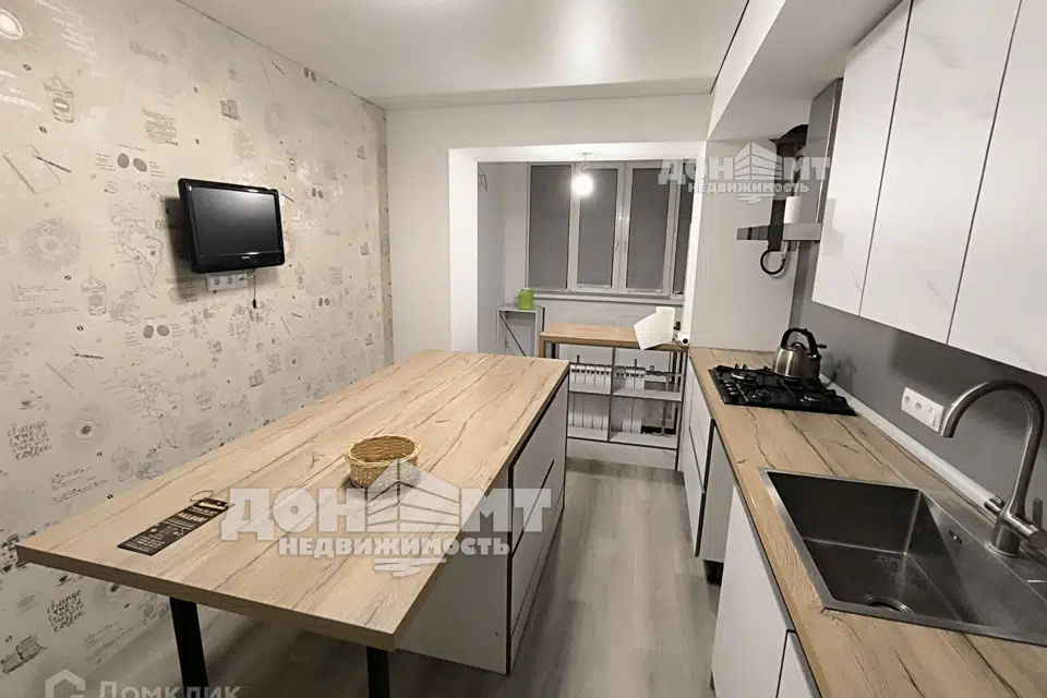 Продаётся 3-комнатная квартира, 83.8 м²