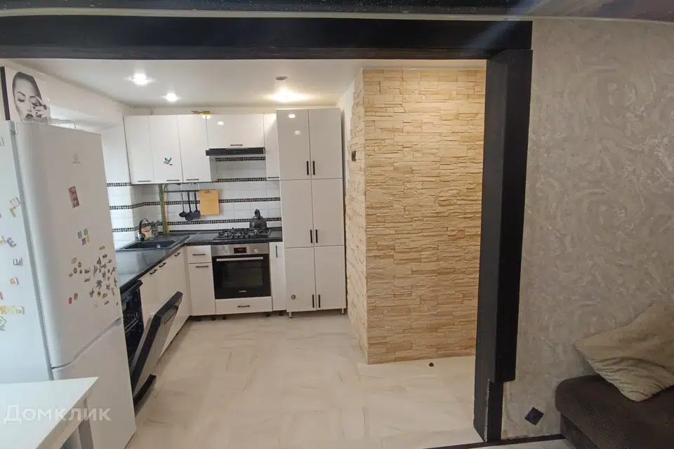 Продаётся 3-комнатная квартира, 53 м²