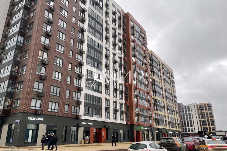 Продаётся 1-комнатная квартира, 42 м²