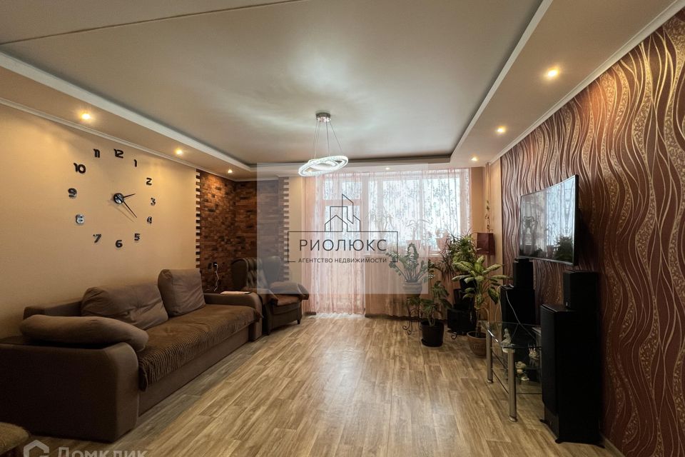 Продаётся 3-комнатная квартира, 93.5 м²