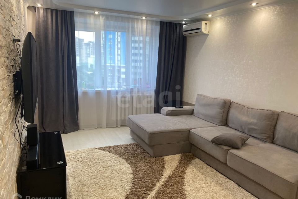 Продаётся 3-комнатная квартира, 90.3 м²