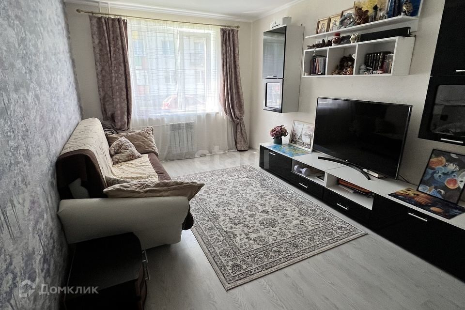 Продаётся 2-комнатная квартира, 53.5 м²