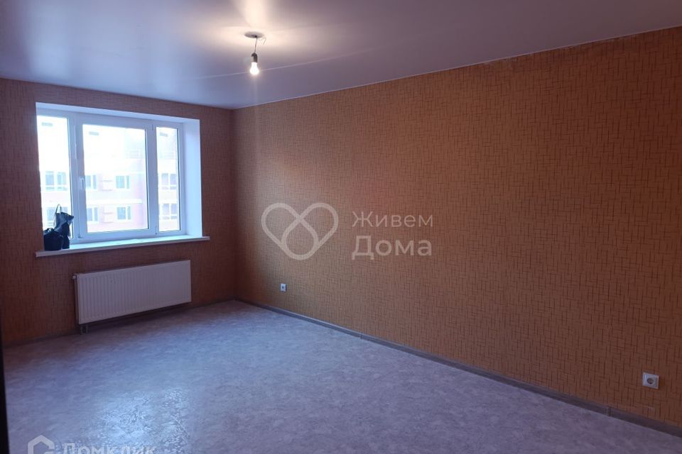 Продаётся 3-комнатная квартира, 70.8 м²