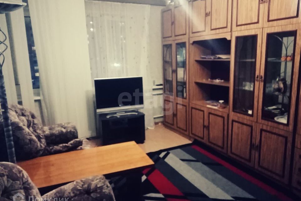 Сдаётся 2-комнатная квартира, 60 м²