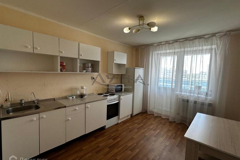 Продаётся 1-комнатная квартира, 41.4 м²