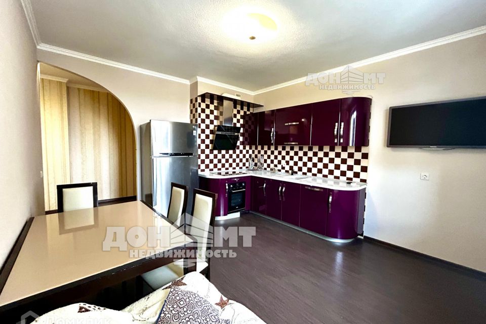 Продаётся 2-комнатная квартира, 60.9 м²