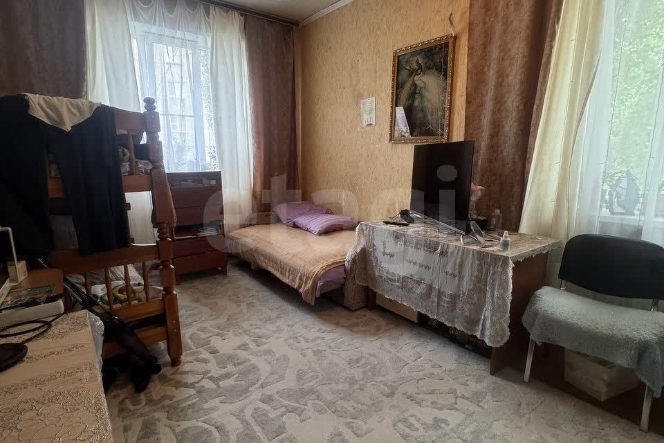 Продаётся комната в 1-комн. квартире, 19.3 м²