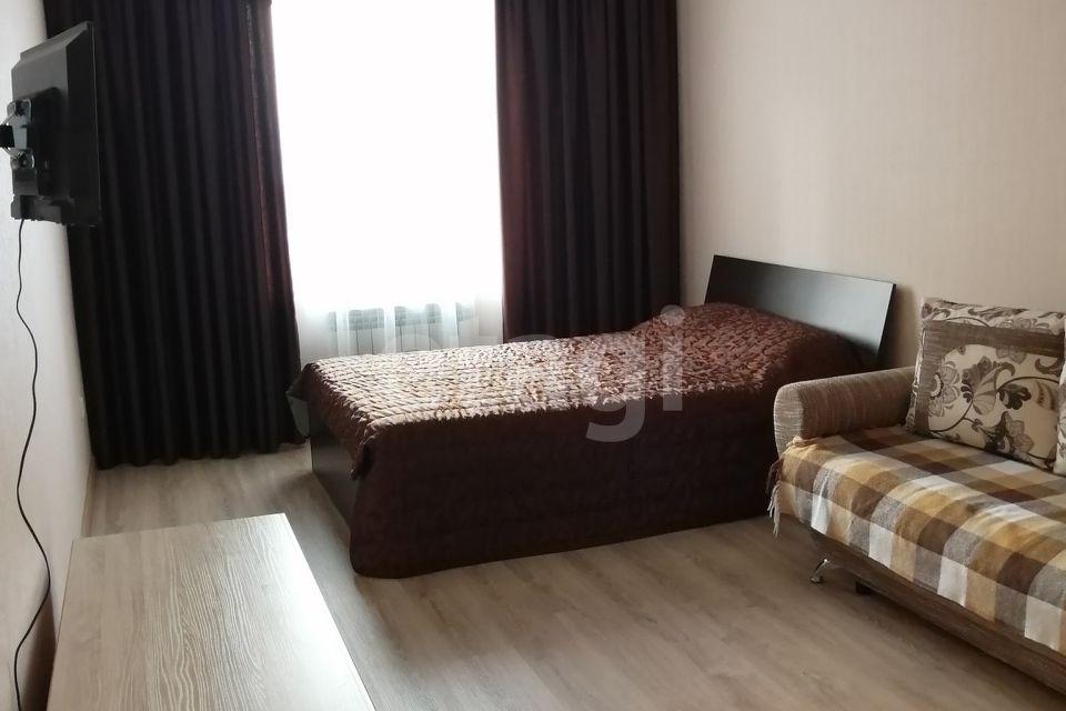 Продаётся 1-комнатная квартира, 38 м²