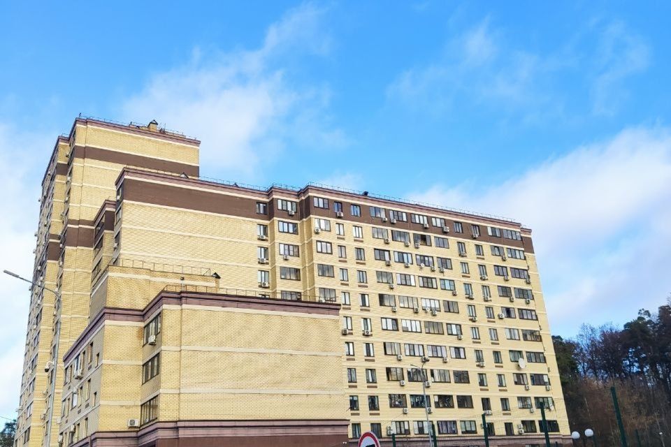 Продаётся 2-комнатная квартира, 70 м²