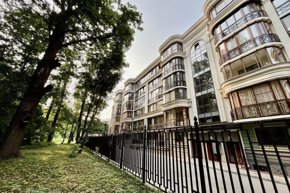 Продаётся 2-комнатная квартира, 75.1 м²