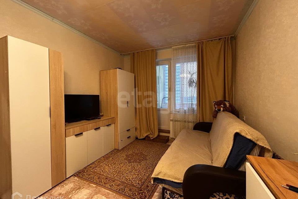 Продаётся 1-комнатная квартира, 40.3 м²