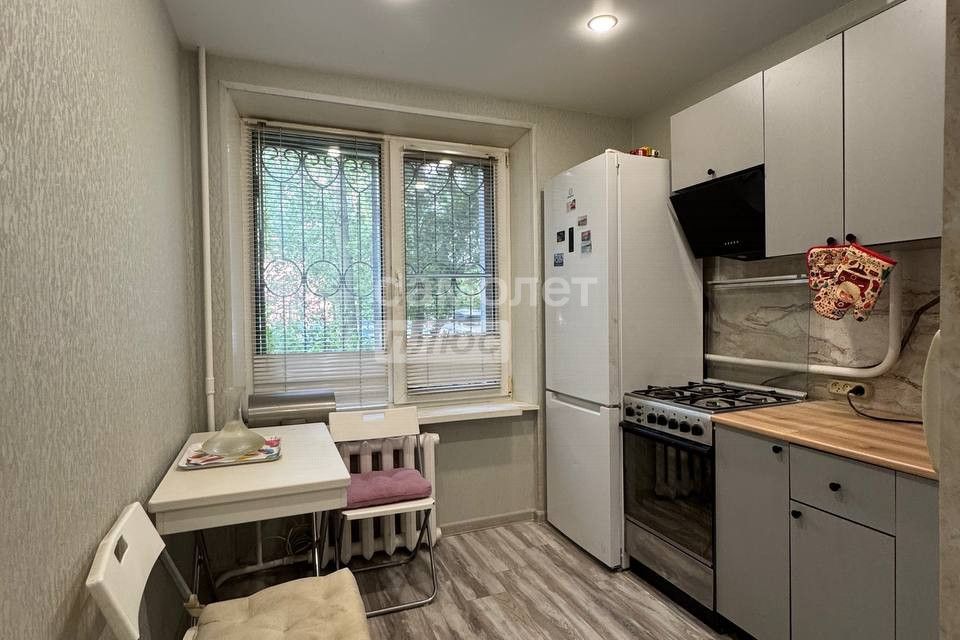 Сдаётся 2-комнатная квартира, 40 м²