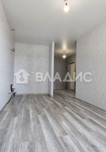 Продаётся 1-комнатная квартира, 37.7 м²