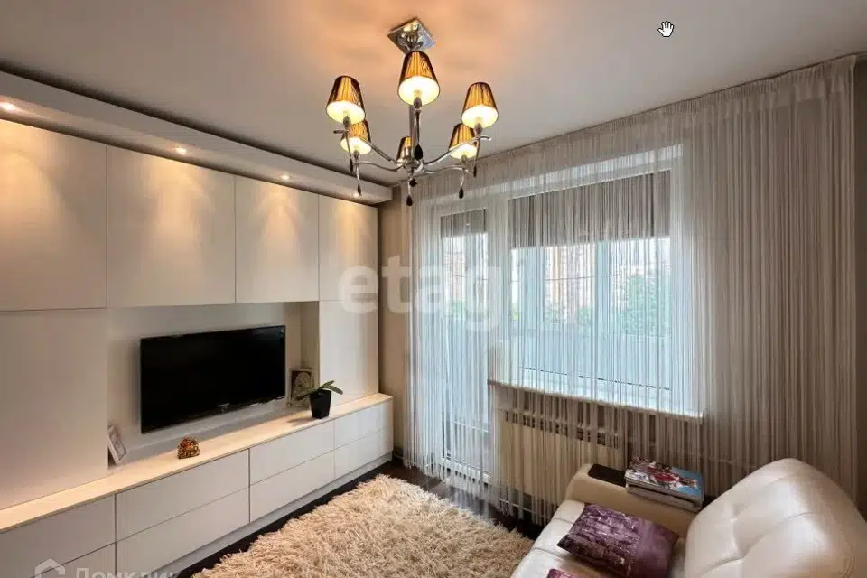 Продаётся 1-комнатная квартира, 38 м²