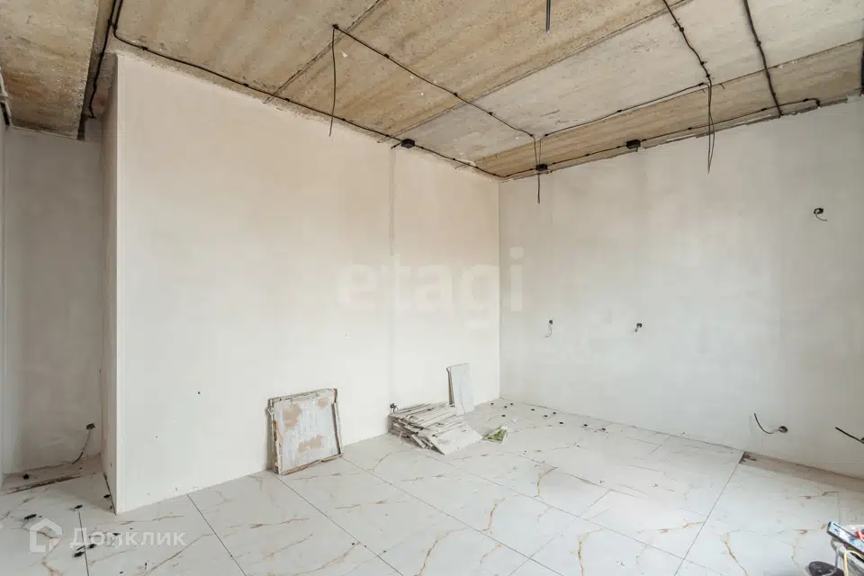 Продаётся 3-этажный дом, 569 м²