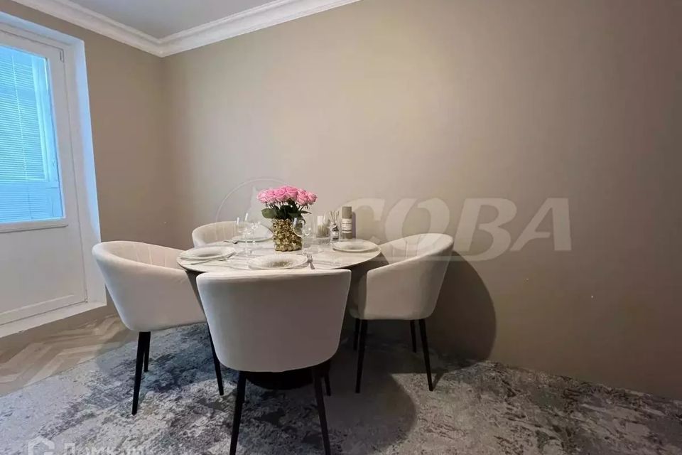 Продаётся 3-комнатная квартира, 90 м²