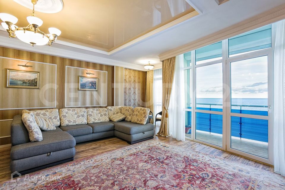 Продаётся 2-комнатная квартира, 92 м²