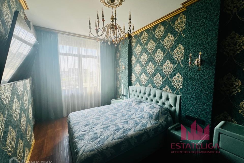 Продаётся 1-комнатная квартира, 43 м²