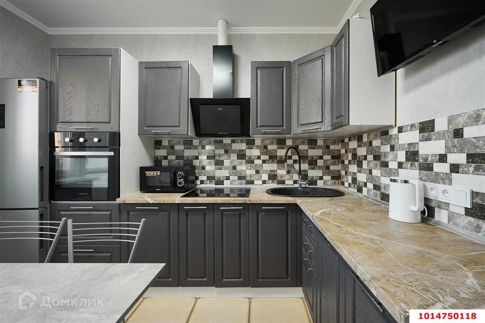Продаётся 2-комнатная квартира, 52.3 м²