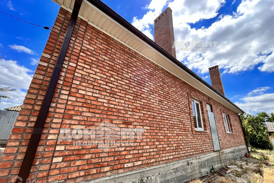 Продаётся 2-этажный дом, 255 м²
