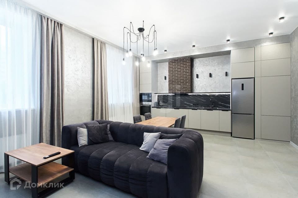 Сдаётся 2-комнатная квартира, 100 м²