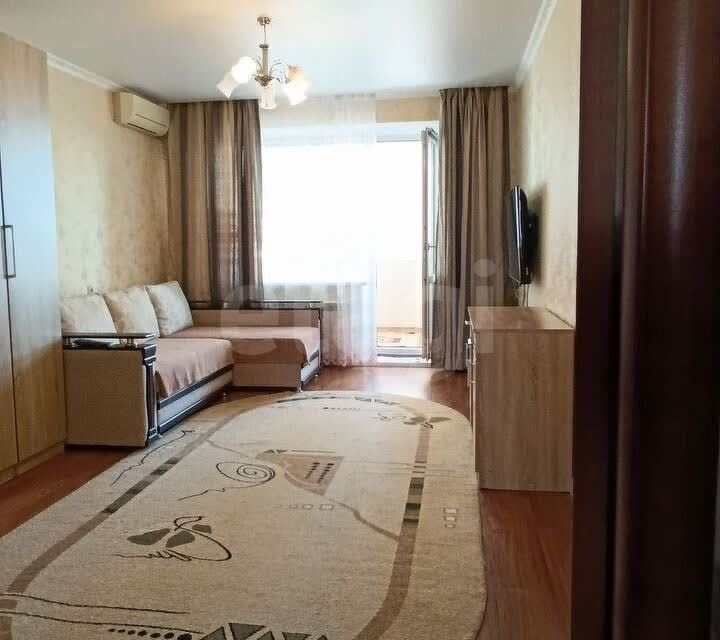 Продаётся 3-комнатная квартира, 75.9 м²