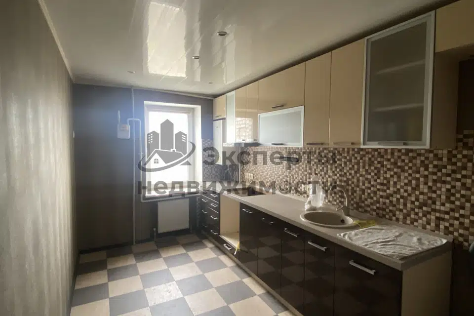 Продаётся 3-комнатная квартира, 70.6 м²