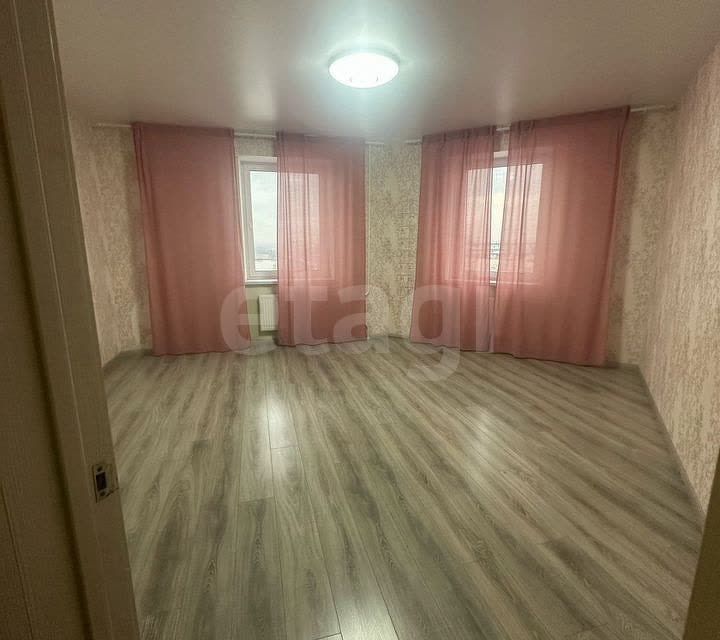 Продаётся 2-комнатная квартира, 70 м²