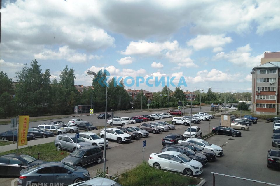Продаётся 3-комнатная квартира, 127 м²
