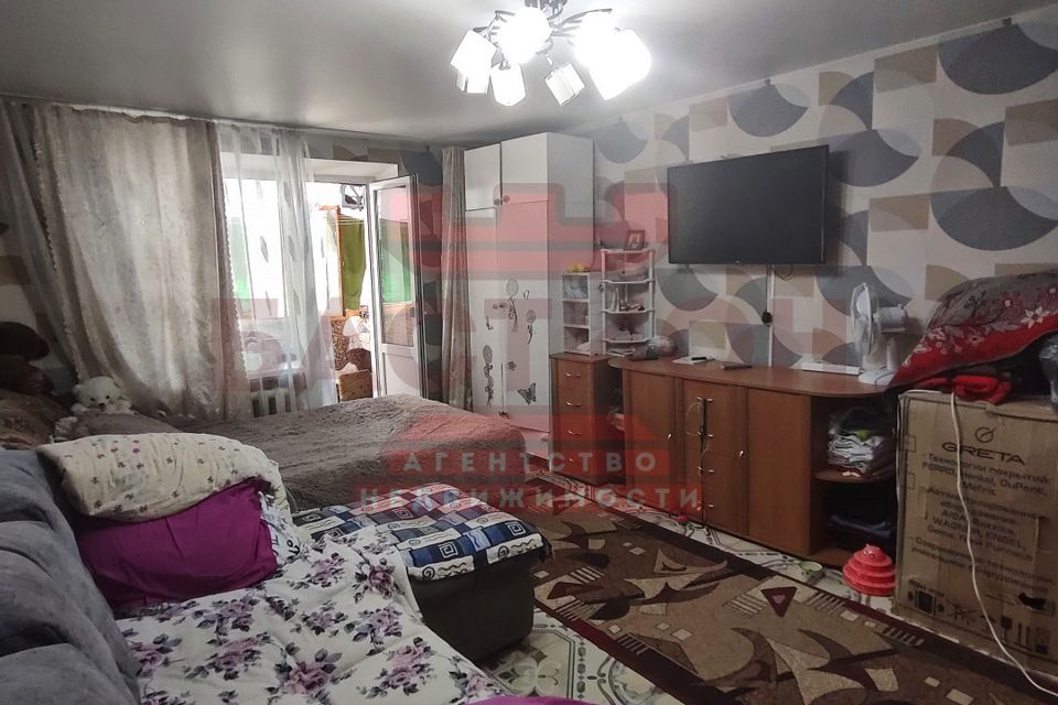 Продаётся 1-комнатная квартира, 32 м²