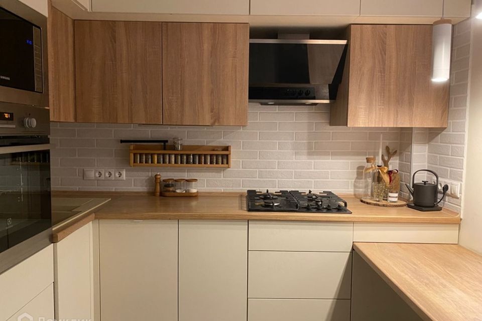 Продаётся 1-комнатная квартира, 34 м²