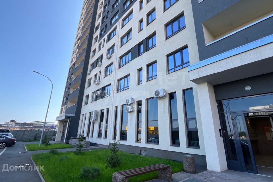 Продаётся 1-комнатная квартира, 46.6 м²