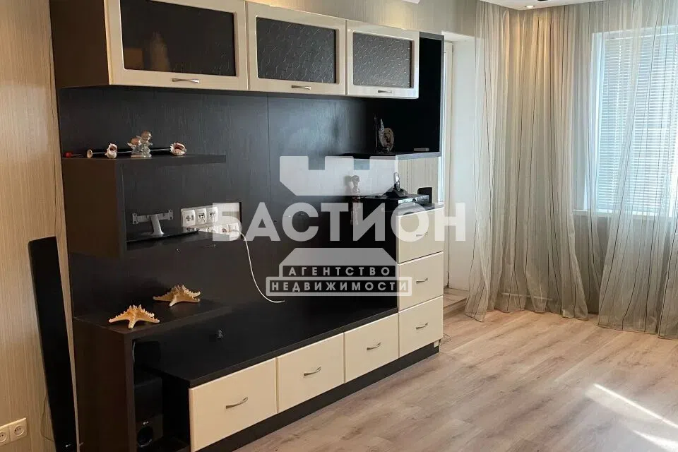 Продаётся 3-комнатная квартира, 64.3 м²