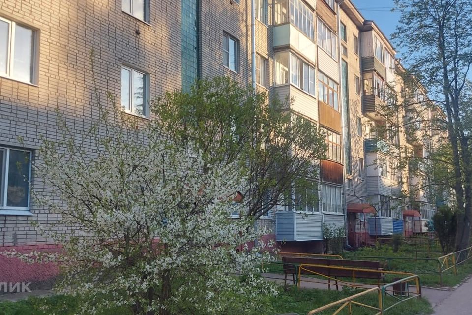 Продаётся 3-комнатная квартира, 58.6 м²