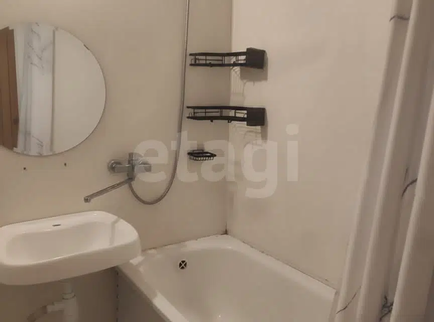 Продаётся 1-комнатная квартира, 38.8 м²