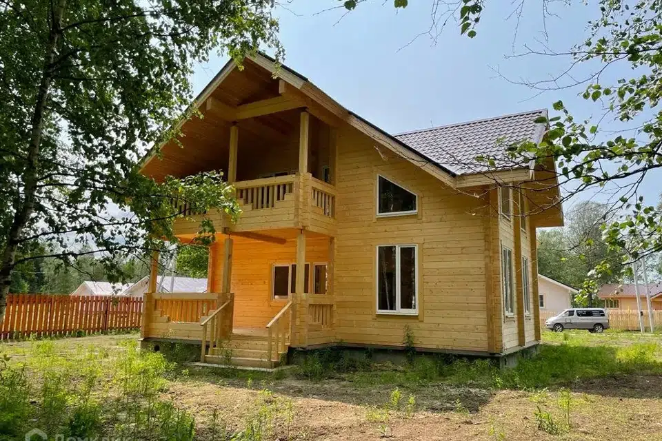 Продаётся 2-этажный дом, 225 м²